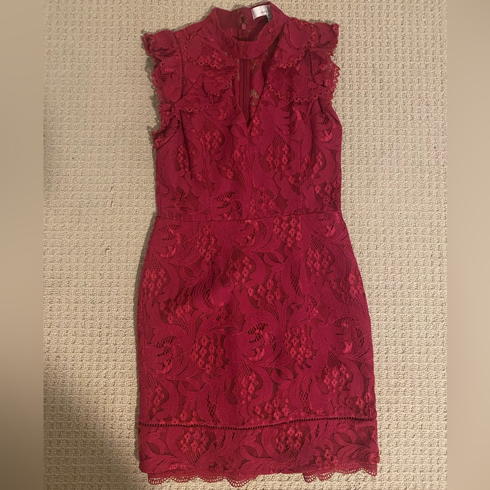 Elegant, sexy raspberry lace dress size M worn twice